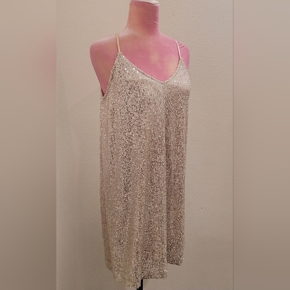 Millibon Dresses & Skirts - Millibon Silver Sequin Mini Dress Spaghetti Strap V-Neck Sz Large